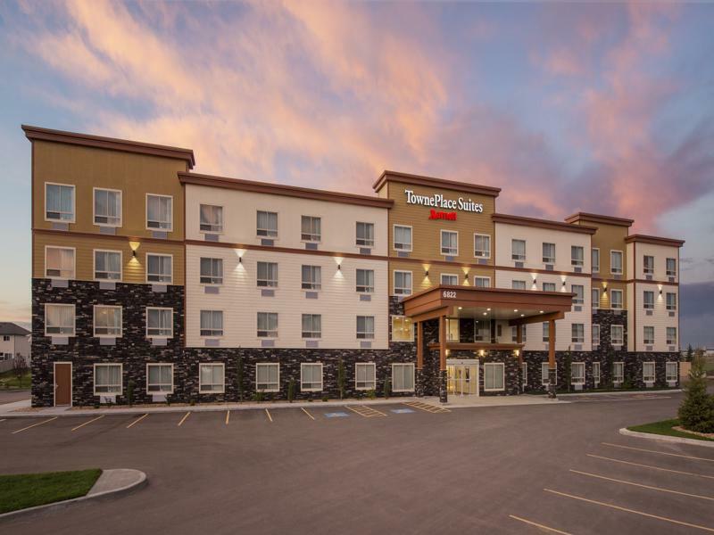 Towneplace Suites By Marriott Red Deer Exterior photo